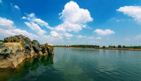 Hồ Đá xanh trong + đá tảng Bắc Tân Uyên